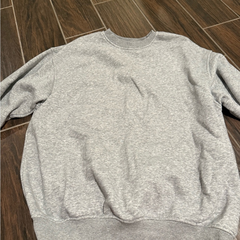 Cotton On Light Gray Crewneck Sweater